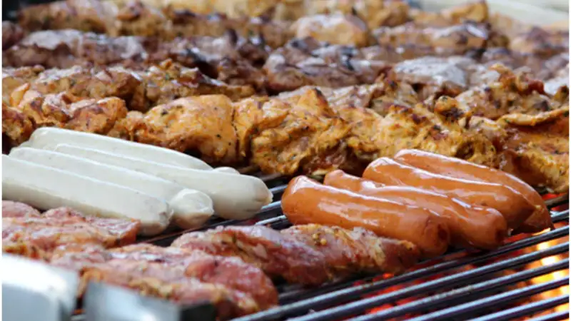 Essential Grilling Tools for Perfect Outdoor BBQ Every Time