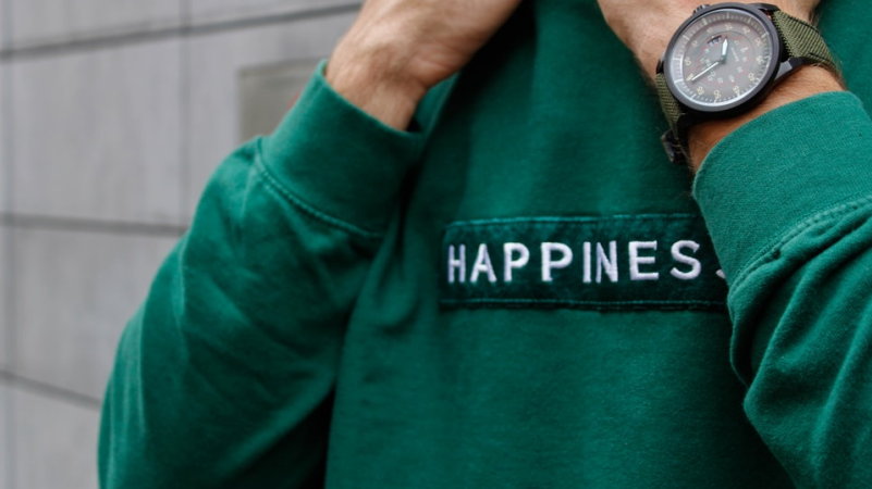 The Ultimate Guide to Hoodies: Comfort Meets Everyday Style