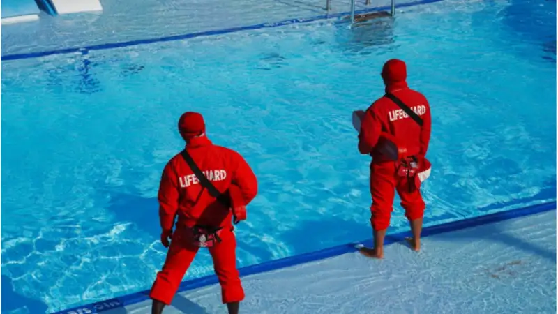 A Guide to the People Looking For a Career in Water Safety