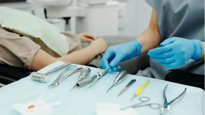 Get Fast Relief with a Friendly Emergency Dentist