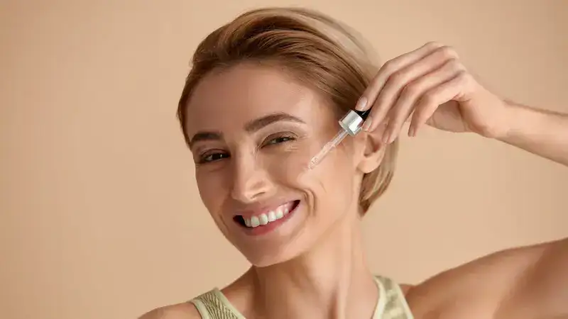 Why Hyaluronic Acid Serum for Skin is a Must-Have in Your Beauty Routine