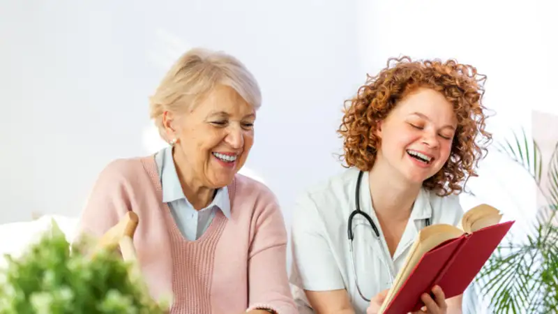 How Personalized Care Improves Quality of Life in Assisted Living