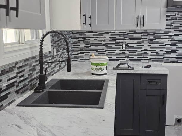 Kitchen Tiles That Turn Everyday Cooking Into a Luxury Experience – Only at Hyperion Tiles