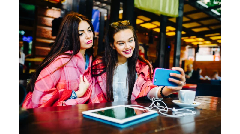 How Vclubshop Operates Its Digital World